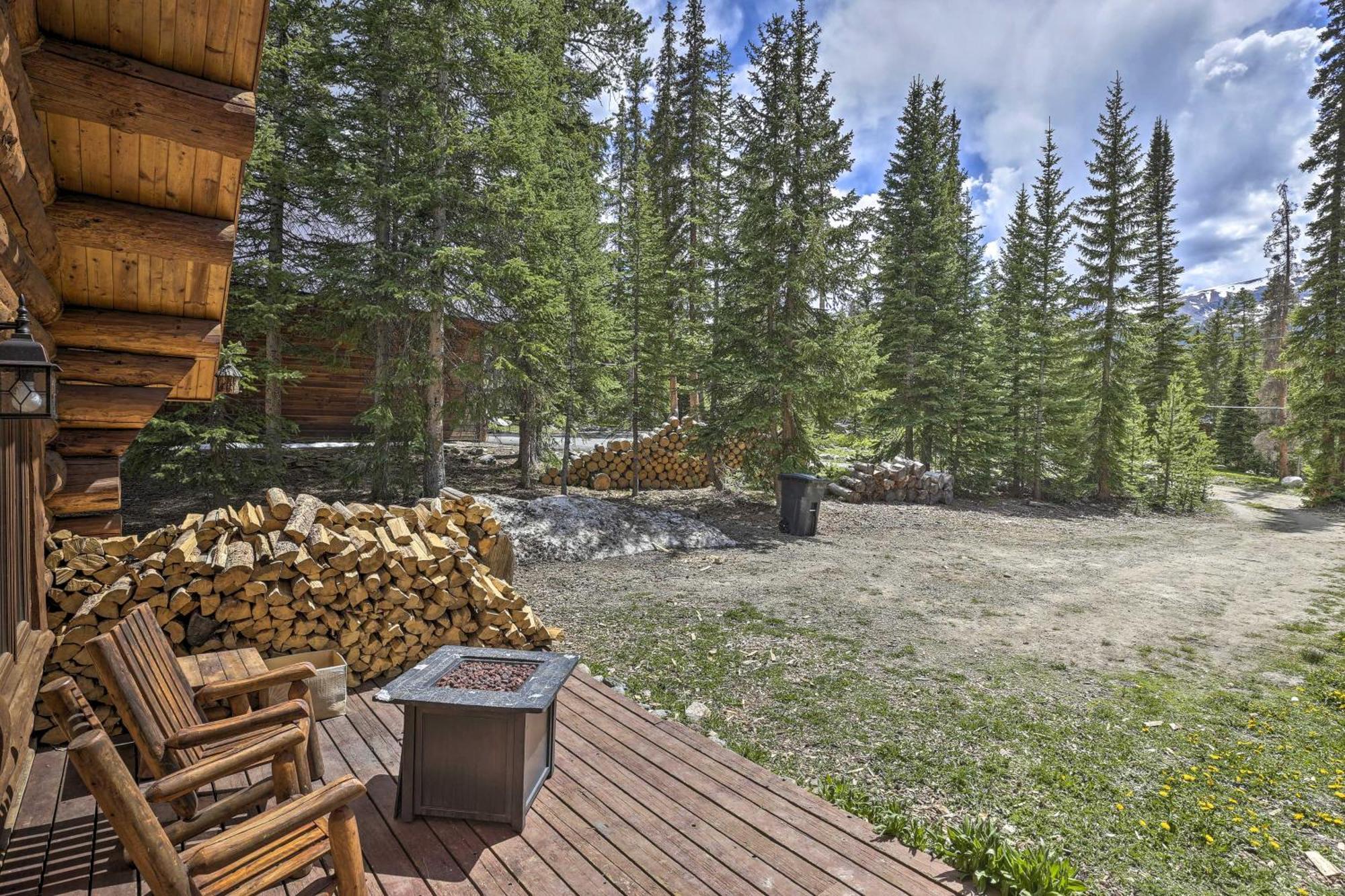 Cozy Breckenridge Cabin With Deck, 8 Mi To Gondola Екстериор снимка